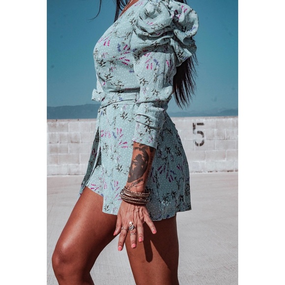 Floral Ruffle Coachella Romper - Picture 4 of 10